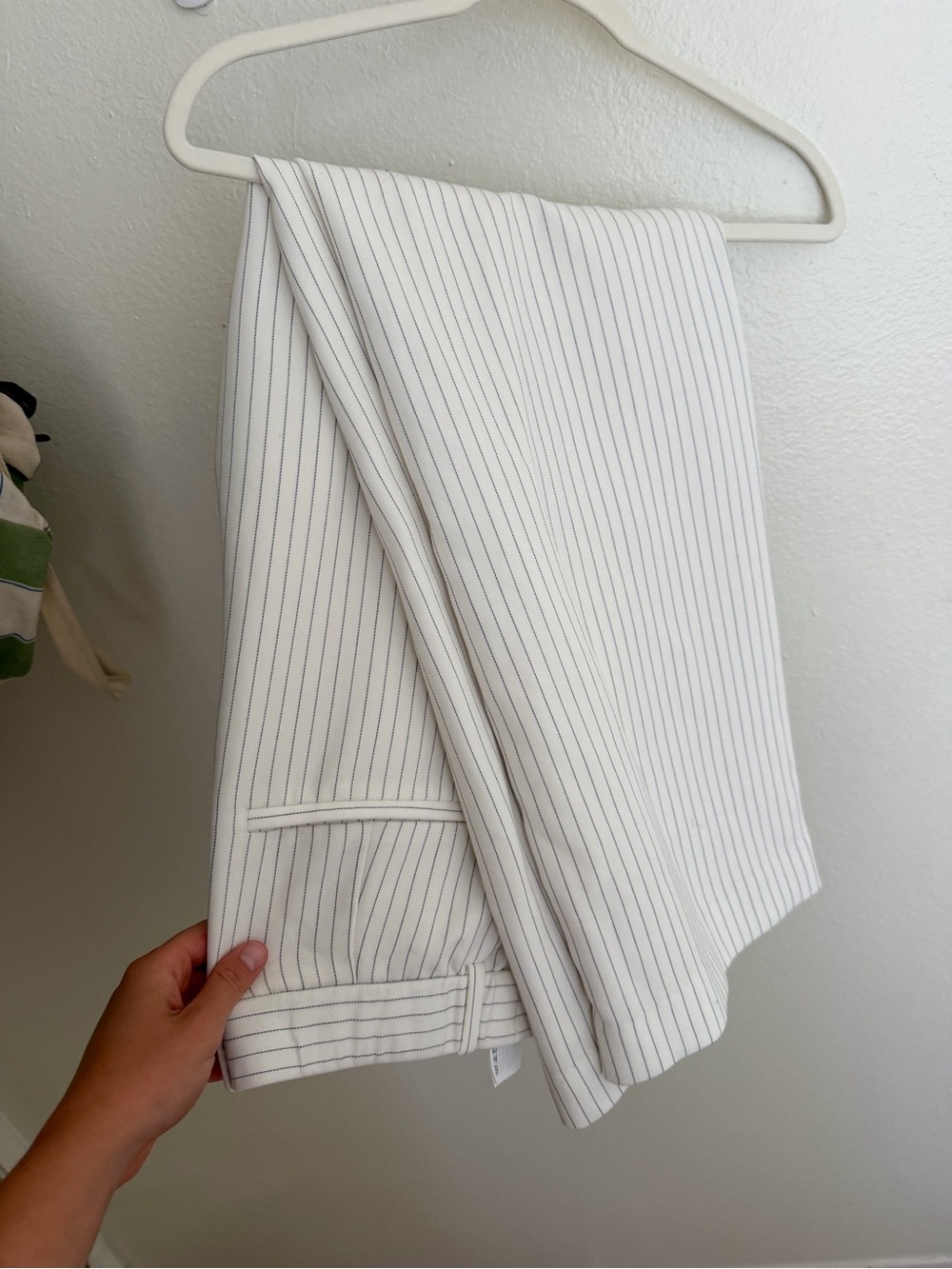 Abercrombie & Fitch White Pinstripe Trousers size M , worn once